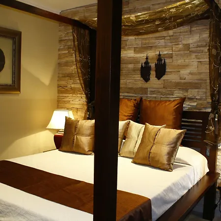 Hotel La - Old Town